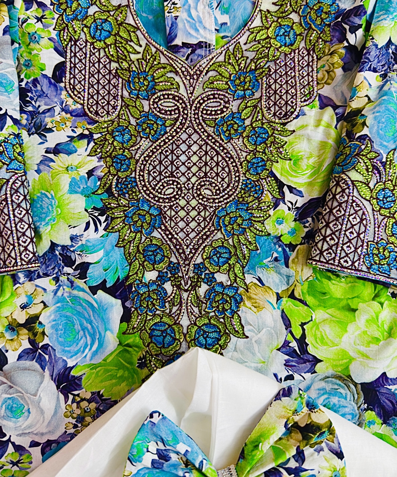 49B0F276-DA98-4127-B932-035A2B21B4EE