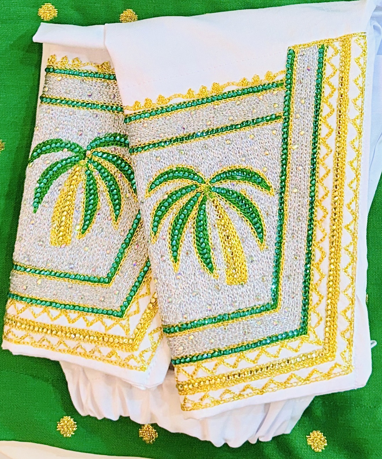 2F8324DA-5E7B-4052-9186-29D73DBF3AAF (1)